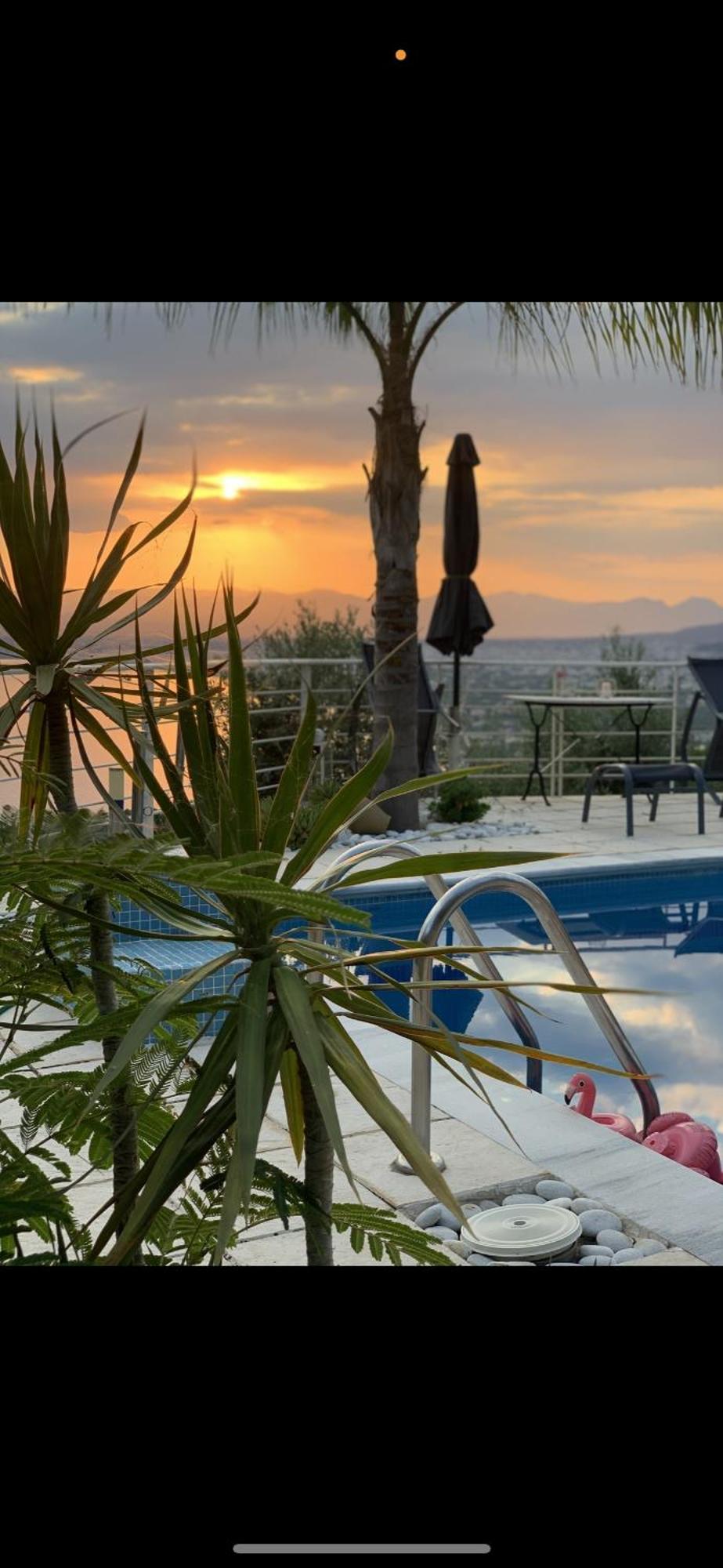 Marine'S Lux Villa:Golden Sunset كالاماتا المظهر الخارجي الصورة